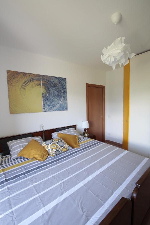 Quater Apartments - Tremezzina Mezzegra Bagian luar foto